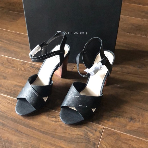 Tahari | Marianne Crossover Sandal - Picture 3 of 8